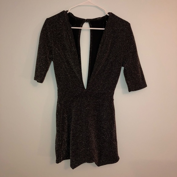 glitter knit romper - Picture 4 of 6
